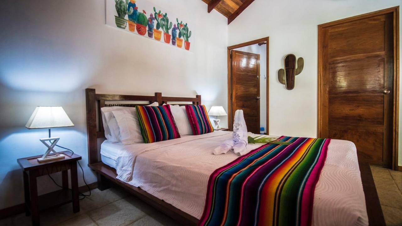 Hotel El Pequeno Gecko Verde Sámara Exterior foto